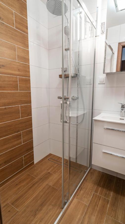 Rose Valley Apartment Polanica-Zdrój Exteriör bild